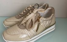 Beige Leather Shoes, size 4
