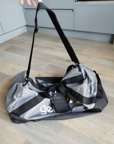 Gelert Luggage Bag with 2 Wheels