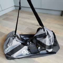 Gelert Luggage Bag with 2 Wheels