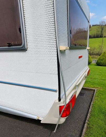LMC Mnsterland Dominant 655D 6-Berth Twin Axle