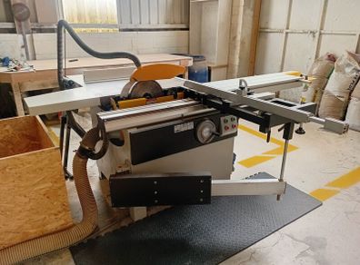 Panel saw