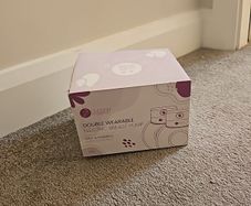 Breast pump nursing mama