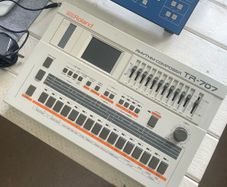 Roland Tr-707 HKA and LED Screen