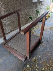 FREE Outdoor wooden ramp