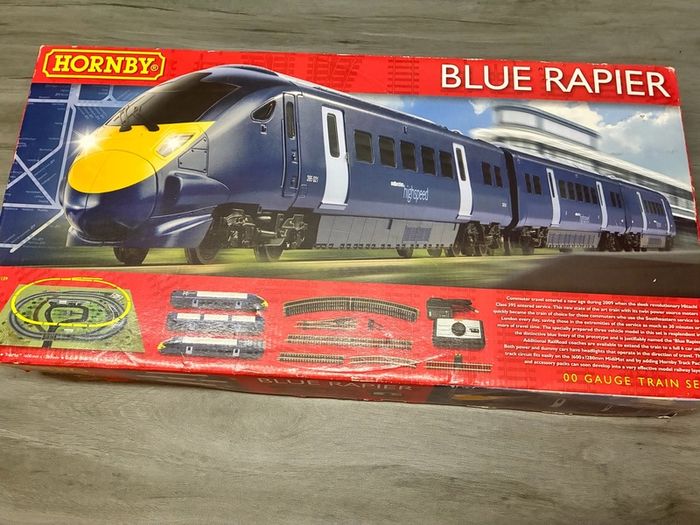 Hornby Blue Rapier R1139 (All original parts , packaging and booklets 2011/12)
