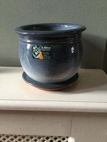Kiltrea pottery plant pot