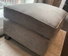 Ottoman / Footstool