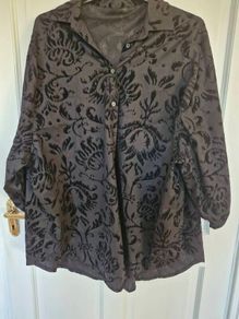 Plus size black top.