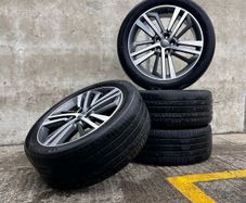 Genuine Audi Q5/SQ5 20" Alloy Wheels