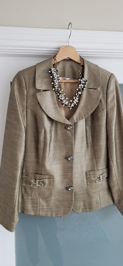 AVALON vintage jacket Sz 12 UK