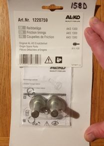 Friction pad kit for ALKO AKS 1300 coupling head