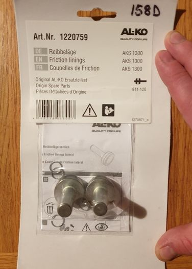 Friction pad kit for ALKO AKS 1300 coupling head