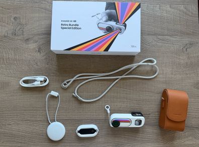 Insta360 GO 3S 128GB Retro Bundle - excellent condition