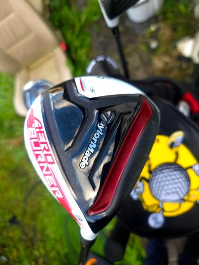 Set of Taylormade Golf Clubs
