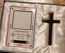 Confirmation set with frame and cross, new in box