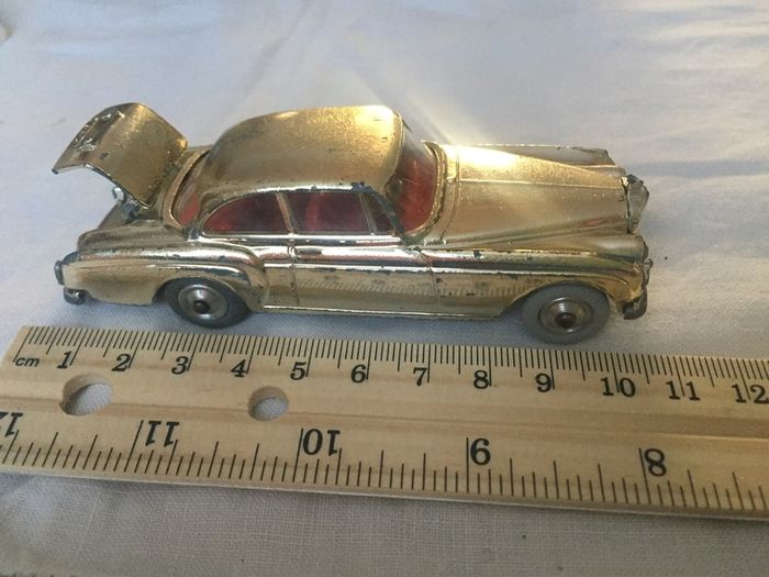 Corgi Bentley Continental. Model number 224. Gold. Rare model.