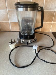 Vintage 1960's General Electric Glass jug blender