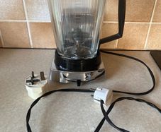 Vintage 1960's General Electric Glass jug blender