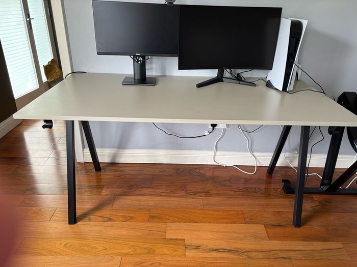 Office Table/Desk
