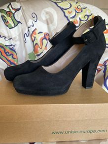 UNISA Suede Leather Court Heels