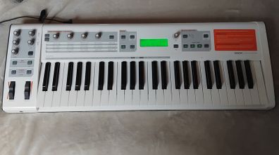 M - Audio Venom Synthesizer/with Box