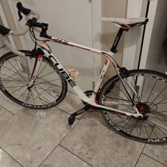 carbon fibre bike