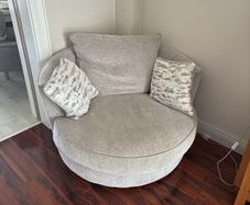 corner sofa and love seat excellent condition 2 years old Bought from Ezi living interior