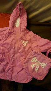 Adams girls raincoat & matching carrier bag