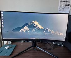 Curved monitor MSI Optix MAG301CR2. Perfect condition.