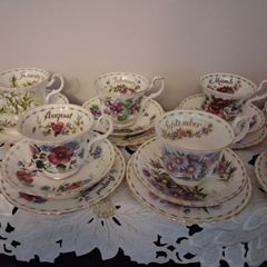 Royal Albert " Flowers of the Month"