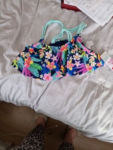 swimming top