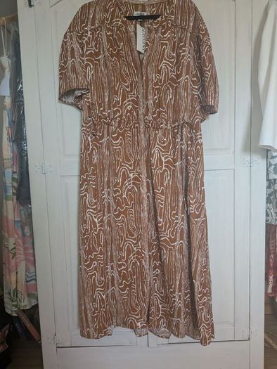 Jaeger midi dress,size 18.