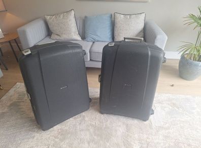 Samsonite Suitcases