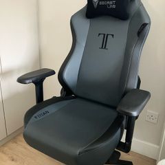 Secretlab TITAN 2020 Ash Excellent Condition, Fully Adjustable Gaming/Office Chair