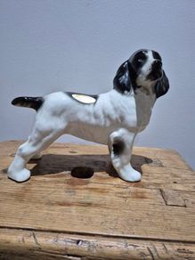 Staffordshire Token Pottery ceramic spaniel