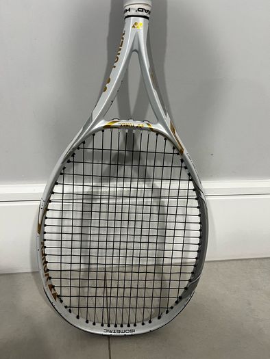 yonex ezone 100