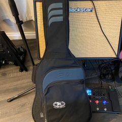 Yamaha F310  + Bag