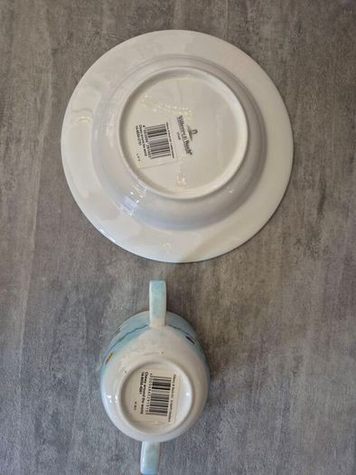 Vintage collectible plates and bowl
