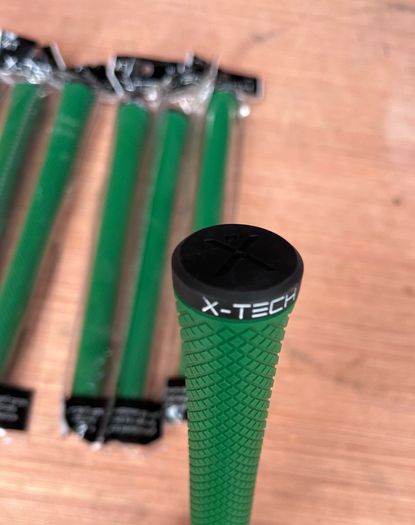 X tech golf grips
