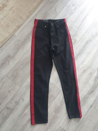 Monki Kimomo high waist mom jeans w26