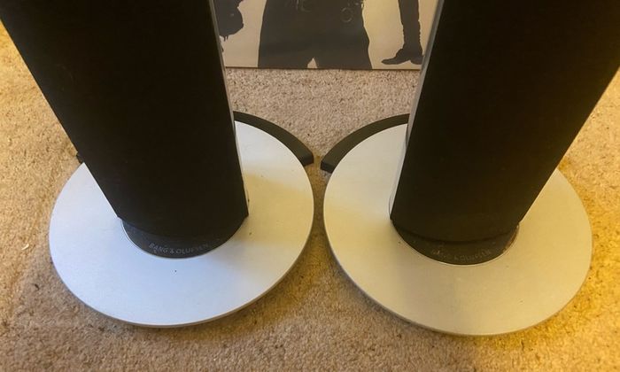 Bang & Olufsen  /  BeoLab 6000  Active Floorstanding Speakers