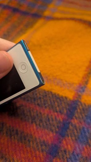 iPod nano Gen 7 - Blue - Bluetooth