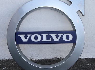 Volvo Dealership Sign