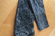 High Waisted Jeans