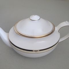 Spode Avignon teapot