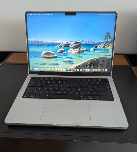 Macbook Pro 14" with 48GB Memory 512GB SSD