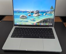 Macbook Pro 14" with 48GB Memory 512GB SSD