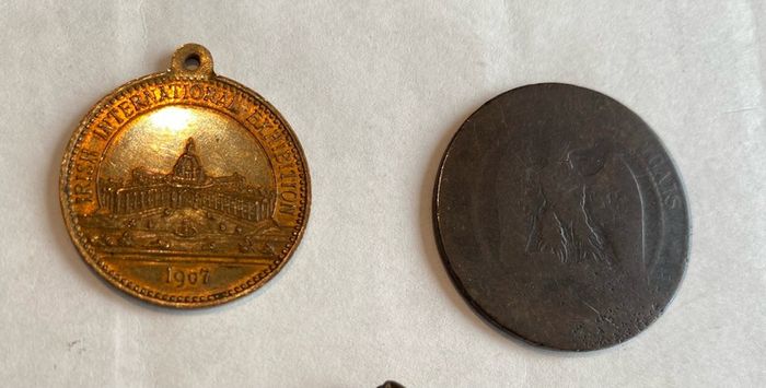 Collection of 5 antique coins / medals -  1800-1907