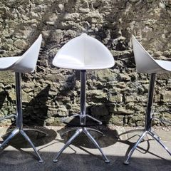80s "Fasem" Italy, trio of leather & chrome barstools