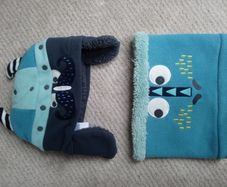 Du Pareil Au Meme unisex snood and viking hat age 8-10